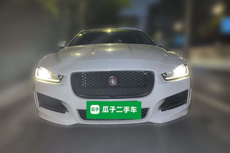 Used Jaguar XE 2015 2.0T 200 PS R-Sport Front