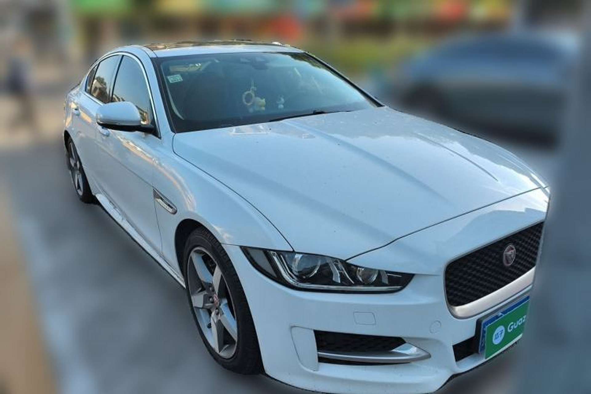 Used Jaguar XE 2015 2.0T 200 PS R-Sport Front Right 45 Deg