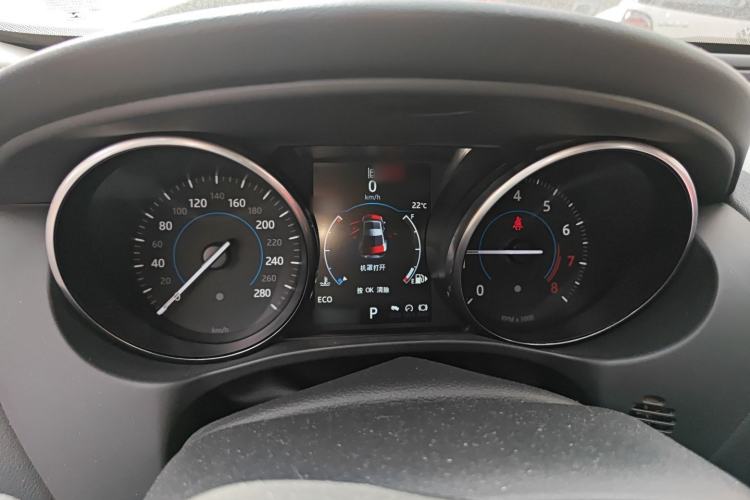 Used Jaguar XE 2015 2.0T 200 PS R-Sport Instrument Cluster