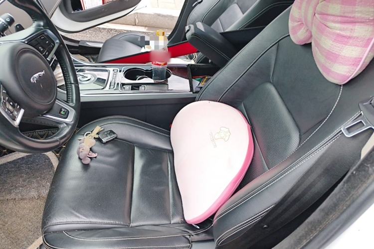 Used Jaguar XE 2015 2.0T 200 PS R-Sport Left Front Seat