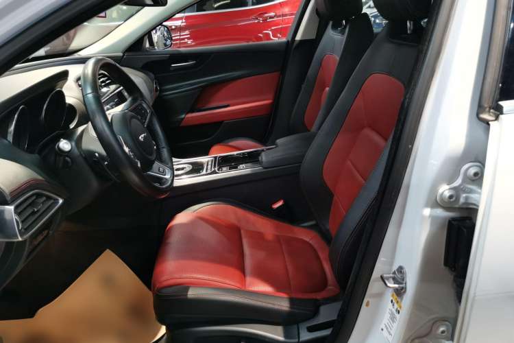 Used Jaguar XE 2015 2.0T 200 PS R-Sport Left Front Seat