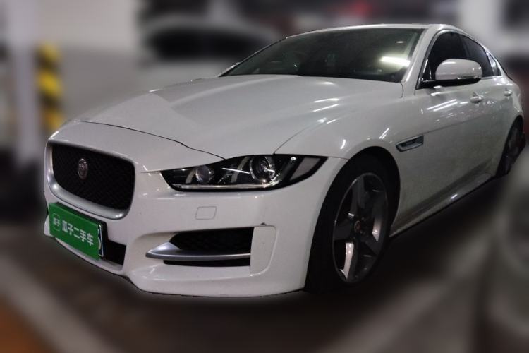 Used Jaguar XE 2015 2.0T 200 PS R-Sport Guazi used car, China used car export, Used car for sale, Used  cars, Cheapest cars for sale