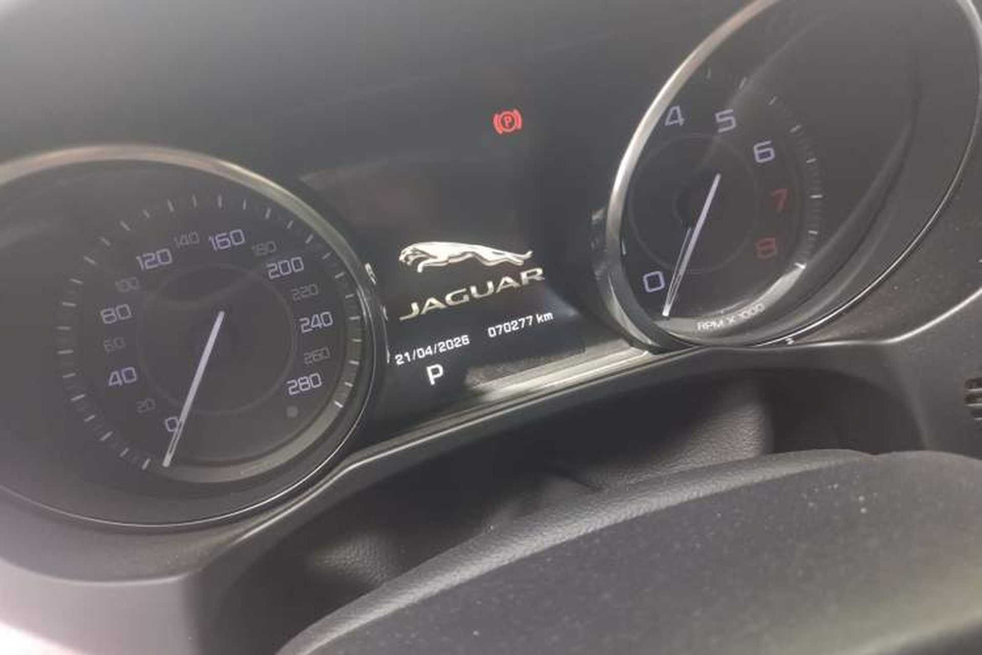 Used Jaguar XE 2015 2.0T 200 PS R-Sport Odometer Close Up