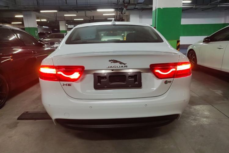 Used Jaguar XE 2015 2.0T 200 PS R-Sport Rear
