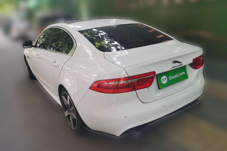 Used Jaguar XE 2015 2.0T 200 PS R-Sport Rear Left 45 Deg