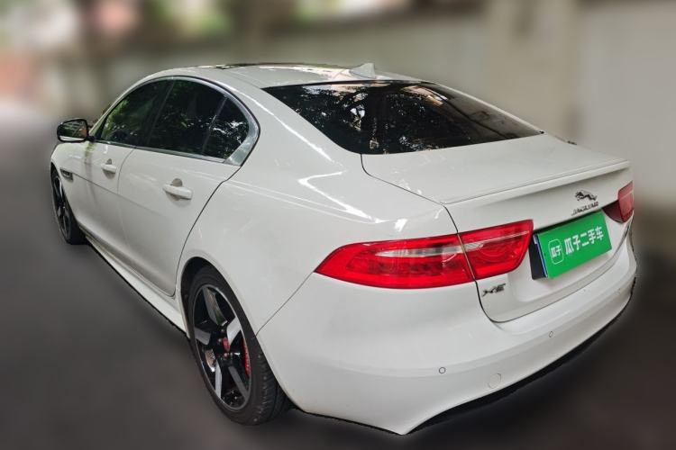 Used Jaguar XE 2015 2.0T 200 PS R-Sport Rear Left 45 Deg