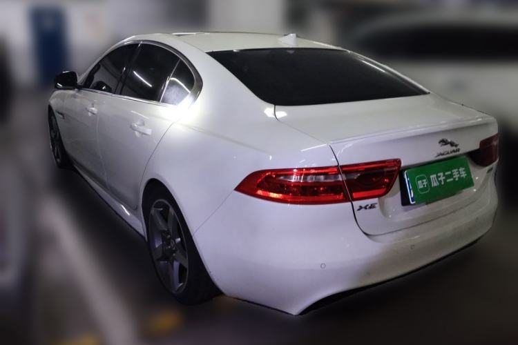 Used Jaguar XE 2015 2.0T 200 PS R-Sport Rear Left 45 Deg