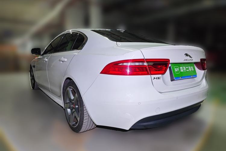 Used Jaguar XE 2015 2.0T 200 PS R-Sport Rear Left 45 Deg