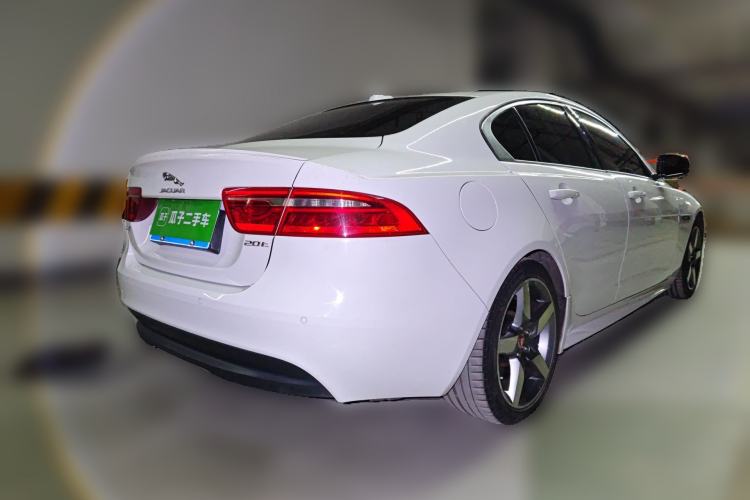 Used Jaguar XE 2015 2.0T 200 PS R-Sport Rear Right 45 Deg