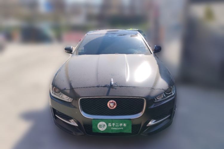 Used Jaguar XE 2017 2.0T 200 PS R-Sport Exterior 1