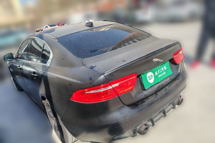 Used Jaguar XE 2017 2.0T 200 PS R-Sport Exterior 3