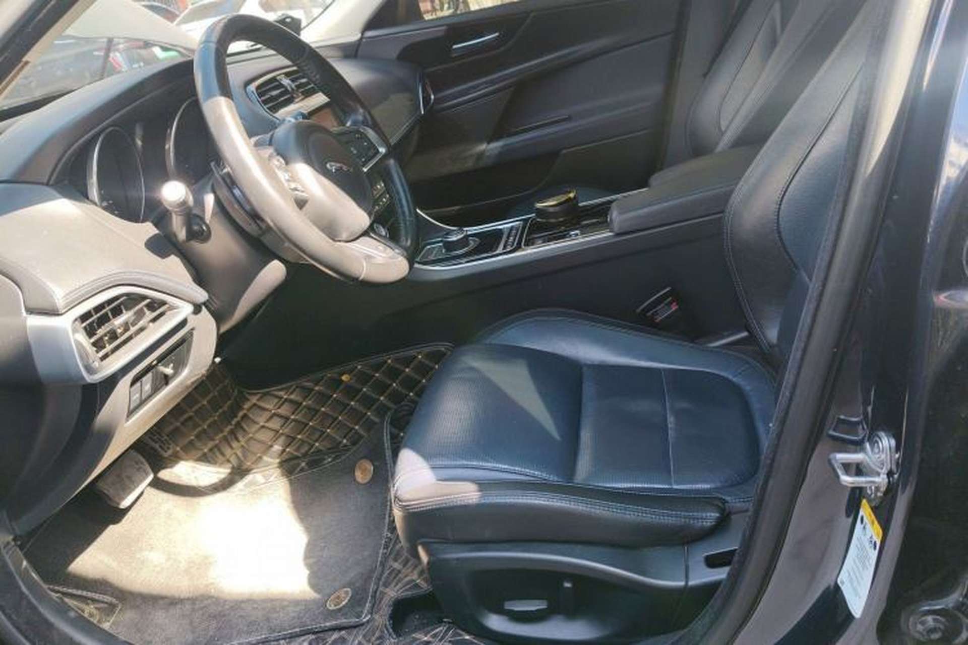 Used Jaguar XE 2017 2.0T 200 PS R-Sport Left Front Seat