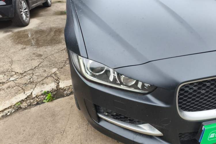 Used Jaguar XE 2017 2.0T 200 PS R-Sport Right Front Headlight