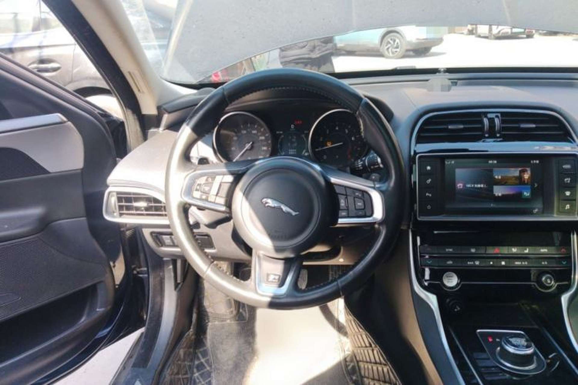 Used Jaguar XE 2017 2.0T 200 PS R-Sport Steering Wheel
