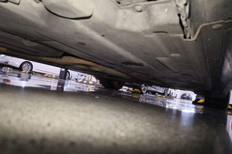Used Jaguar XE 2017 2.0T 200 PS R-Sport Chassis Front Left
