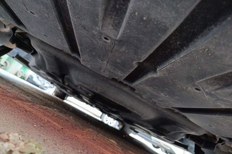Used Jaguar XE 2017 2.0T 200 PS R-Sport Chassis Front