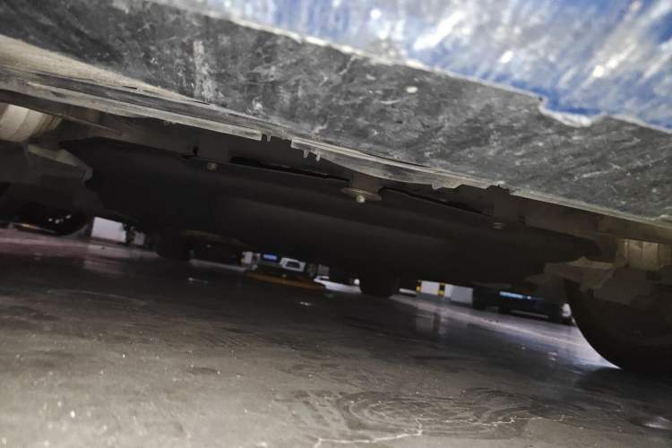 Used Jaguar XE 2017 2.0T 200 PS R-Sport Chassis Front