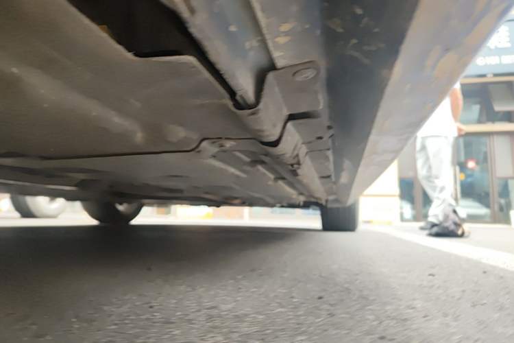 Used Jaguar XE 2017 2.0T 200 PS R-Sport Chassis Rear Right