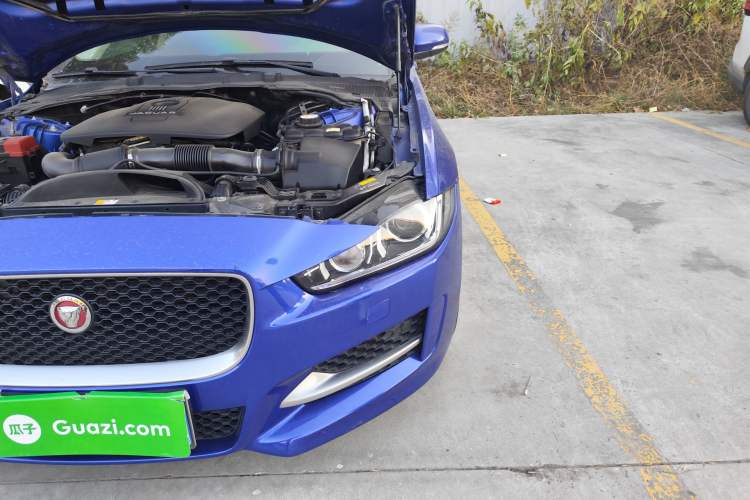Used Jaguar XE 2017 2.0T 200 PS R-Sport Engine Bay Left