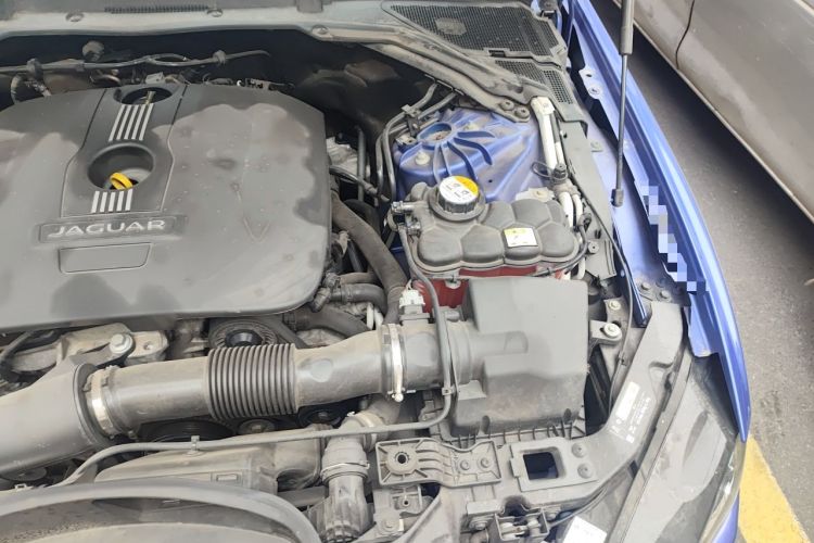 Used Jaguar XE 2017 2.0T 200 PS R-Sport Engine Bay Left