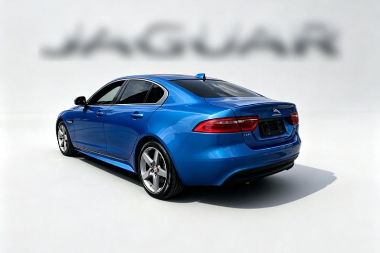 Used Jaguar XE 2017 2.0T 200 PS R-Sport Exterior 3