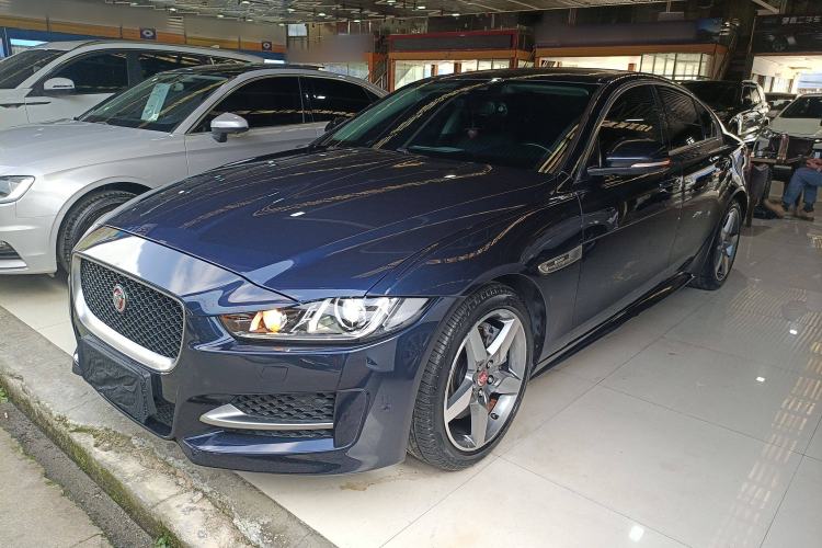 Used Jaguar XE 2017 2.0T 200 PS R-Sport Exterior 3
