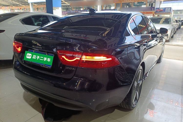 Used Jaguar XE 2017 2.0T 200 PS R-Sport Exterior 5