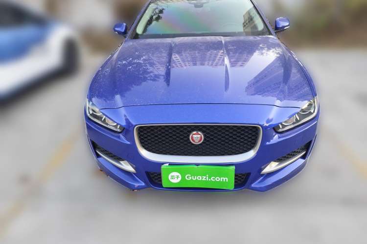Used Jaguar XE 2017 2.0T 200 PS R-Sport Front