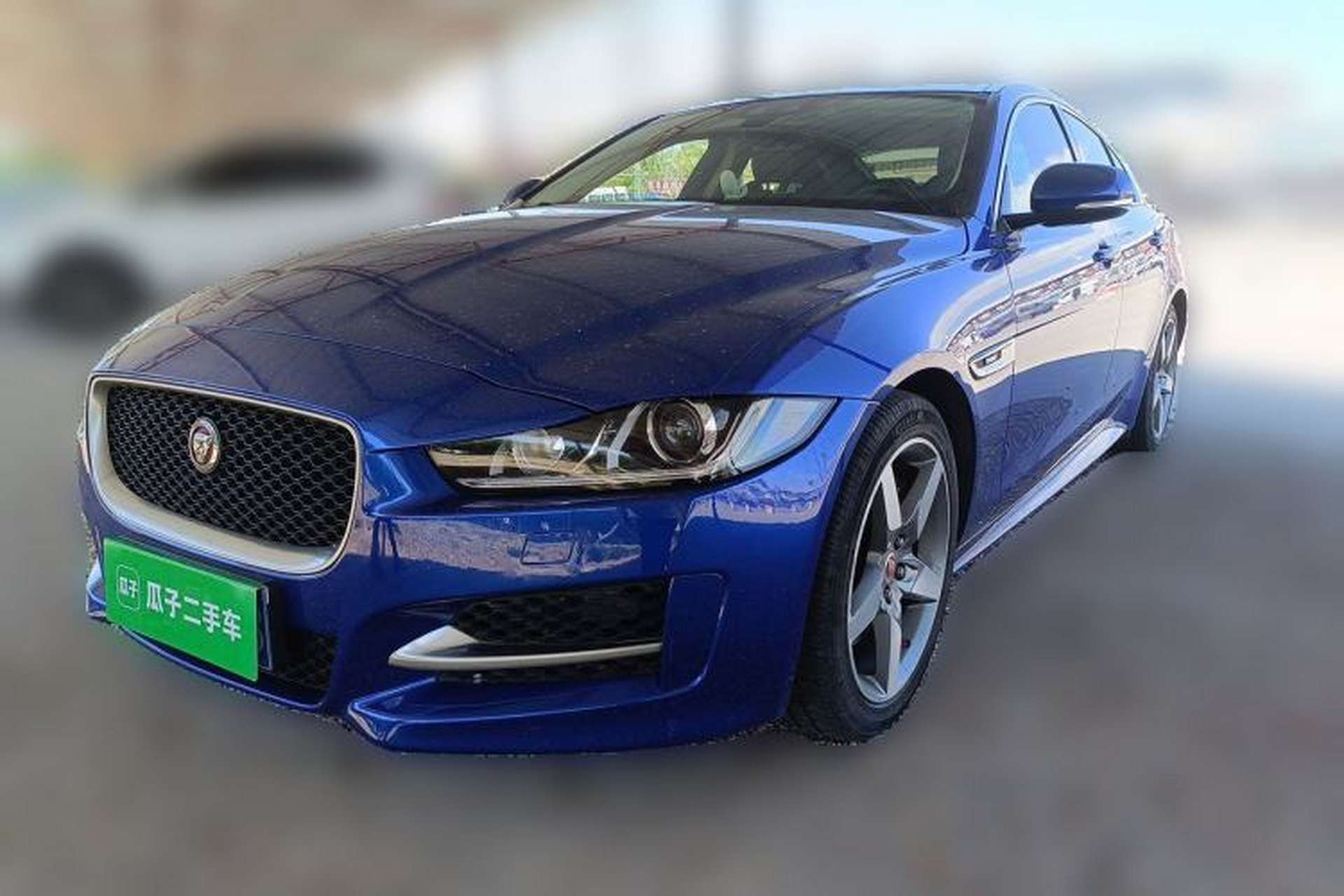 Used Jaguar XE 2017 2.0T 200 PS R-Sport Front Left 45 Deg