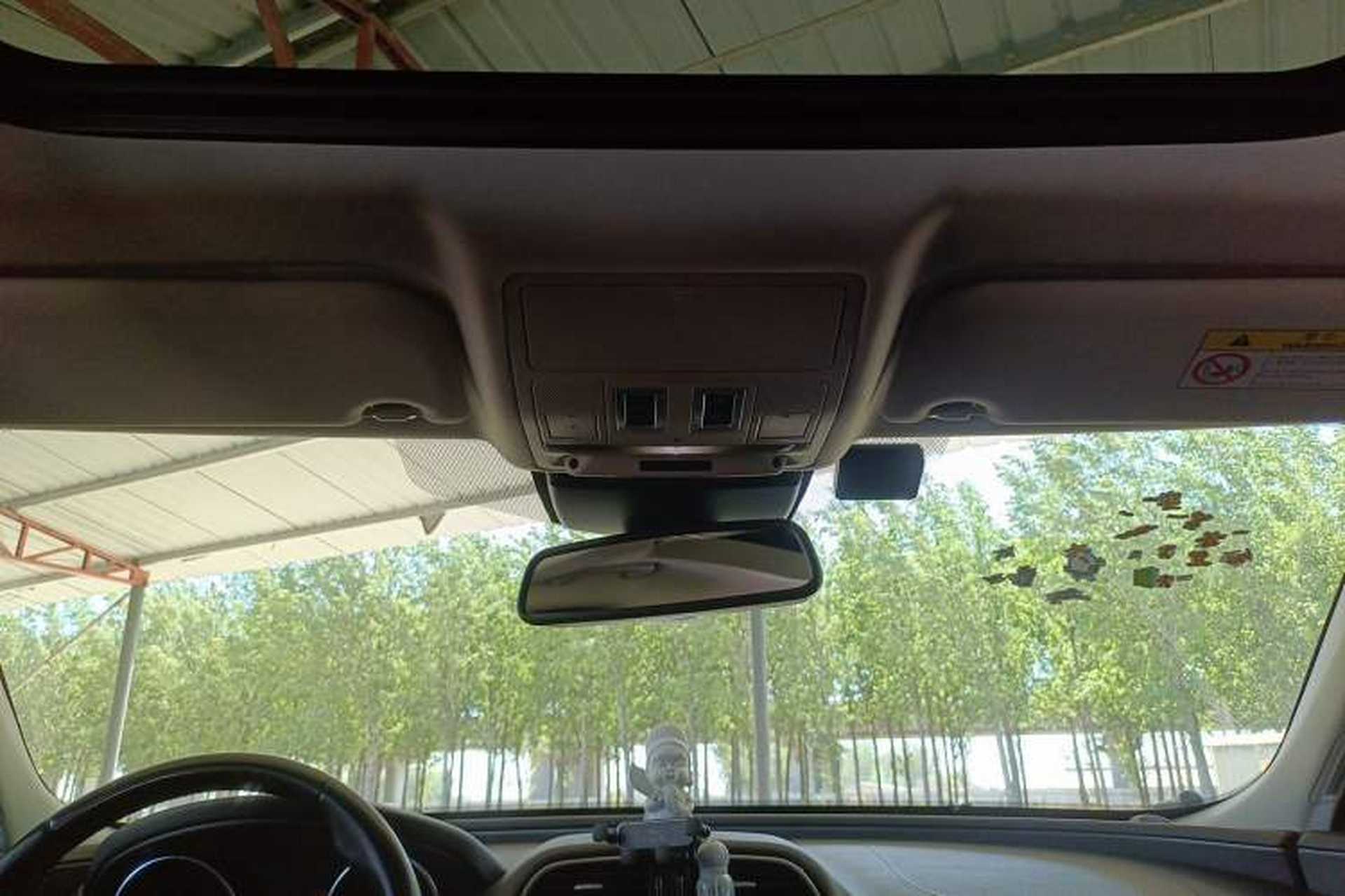 Used Jaguar XE 2017 2.0T 200 PS R-Sport Headliner