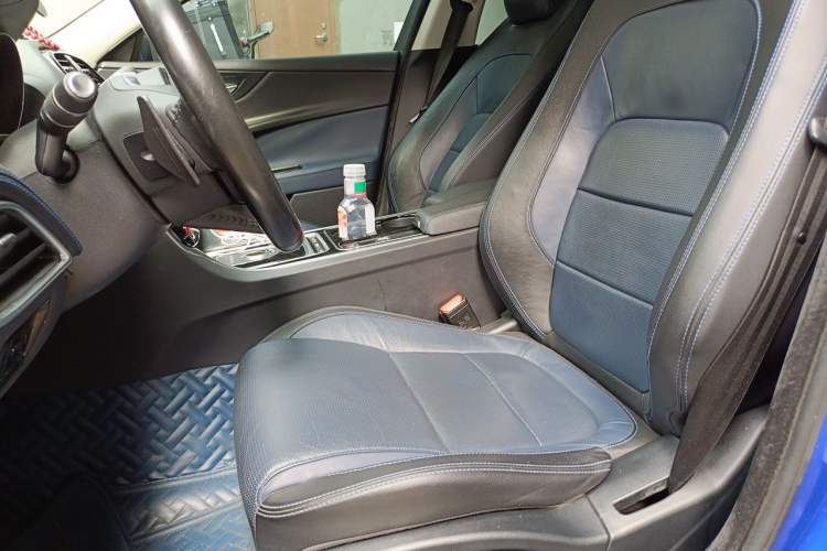 Used Jaguar XE 2017 2.0T 200 PS R-Sport Left Front Seat