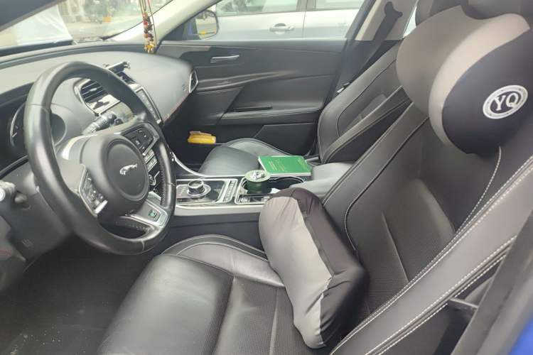 Used Jaguar XE 2017 2.0T 200 PS R-Sport Left Front Seat