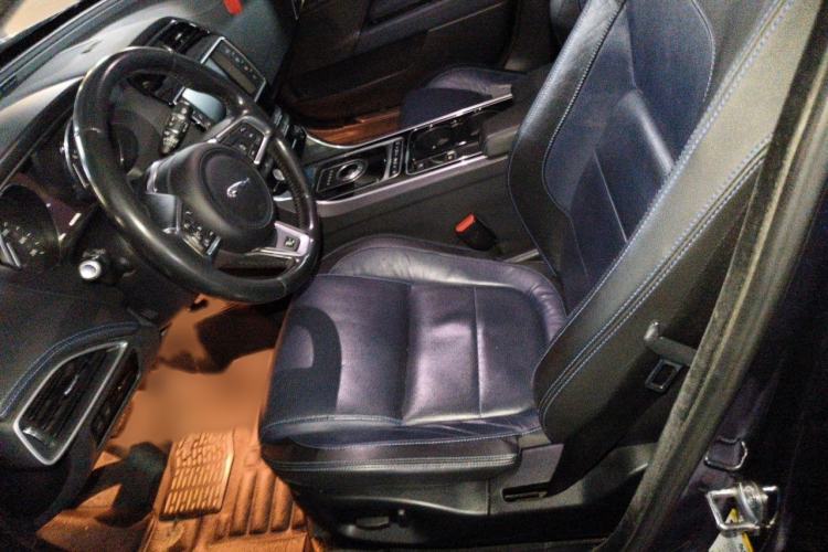 Used Jaguar XE 2017 2.0T 200 PS R-Sport Left Front Seat