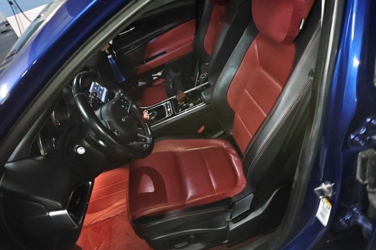 Used Jaguar XE 2017 2.0T 200 PS R-Sport Left Front Seat