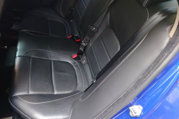 Used Jaguar XE 2017 2.0T 200 PS R-Sport Left Rear Seat