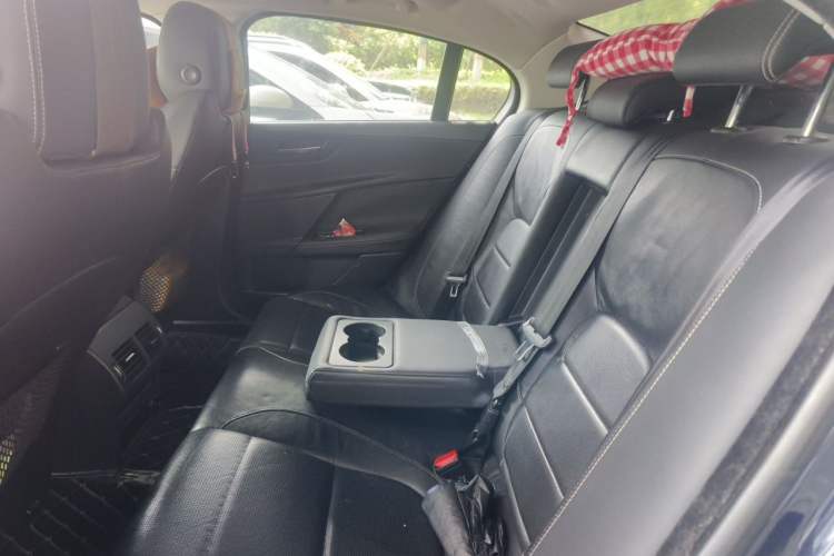 Used Jaguar XE 2017 2.0T 200 PS R-Sport Left Rear Seat