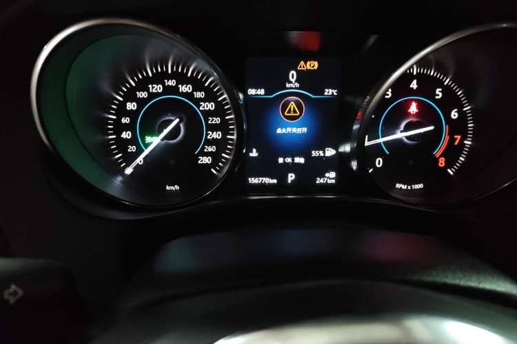 Used Jaguar XE 2017 2.0T 200 PS R-Sport Odometer Close Up
