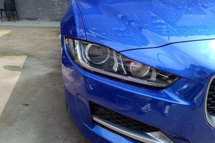 Used Jaguar XE 2017 2.0T 200 PS R-Sport Right Front Headlight