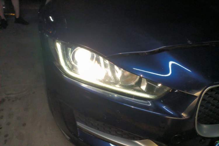 Used Jaguar XE 2017 2.0T 200 PS R-Sport Right Front Headlight