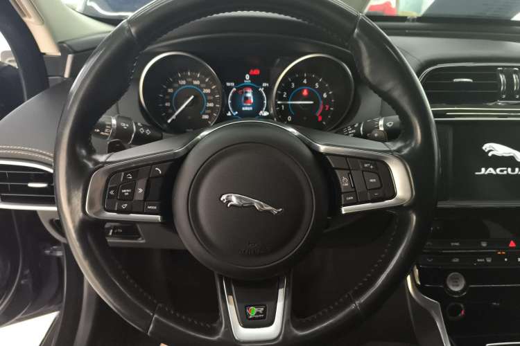 Used Jaguar XE 2017 2.0T 200 PS R-Sport Steering Wheel