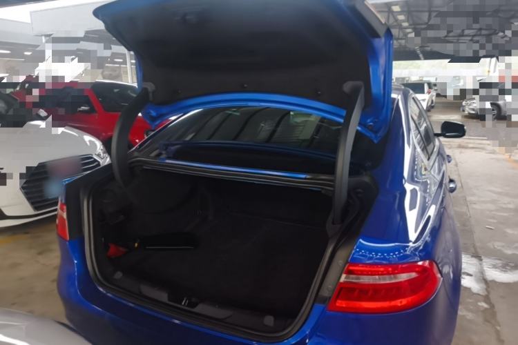 Used Jaguar XE 2017 2.0T 200 PS R-Sport Trunk