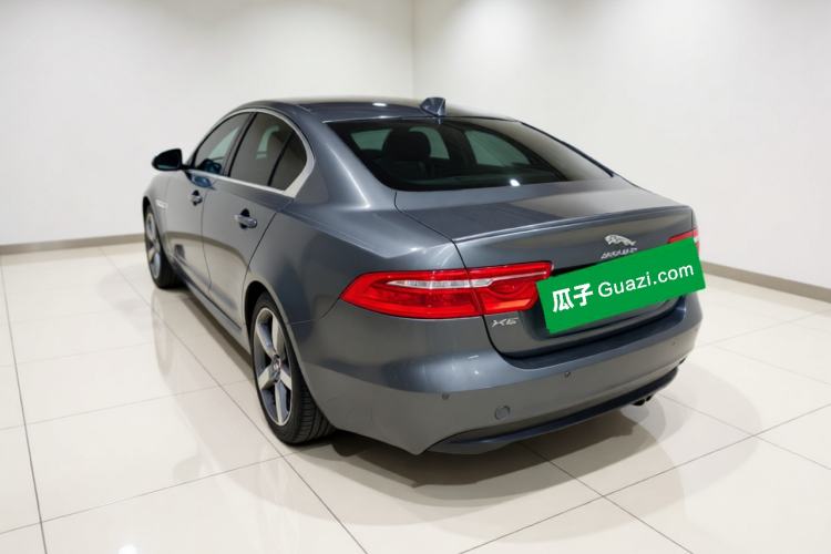 Used Jaguar XE 2017 2.0T 200 PS R-Sport Exterior 3