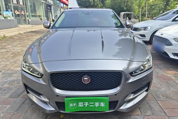 Used Jaguar XE 2017 2.0T 200 PS R-Sport Front