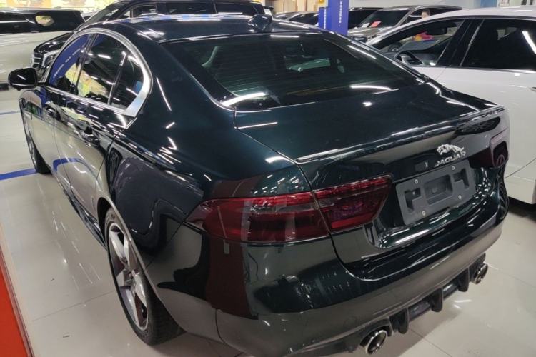 Used Jaguar XE 2017 2.0T 200 PS R-Sport Exterior 2