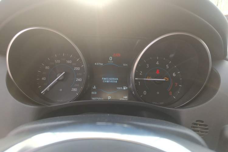 Used Jaguar XE 2017 2.0T 200 PS R-Sport Instrument Cluster