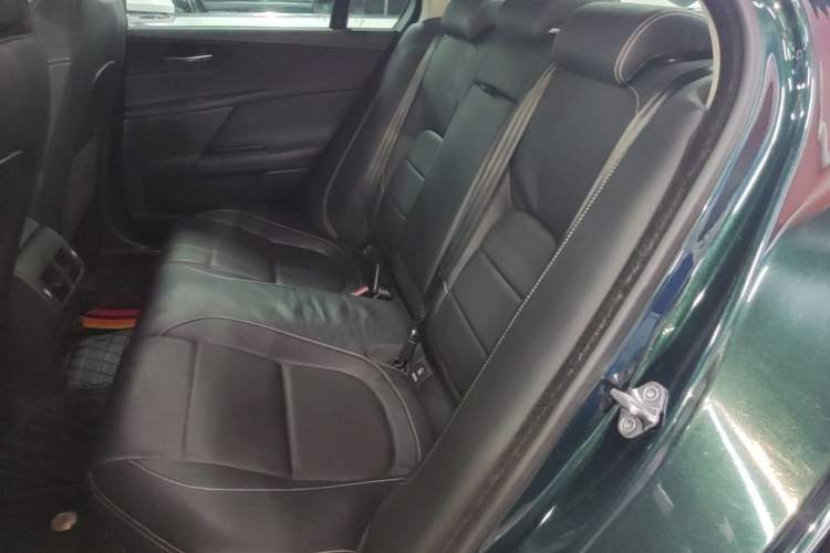 Used Jaguar XE 2017 2.0T 200 PS R-Sport Left Rear Seat