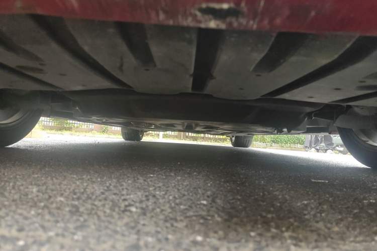 Used Jaguar XE 2017 2.0T 200 PS R-Sport Chassis Front