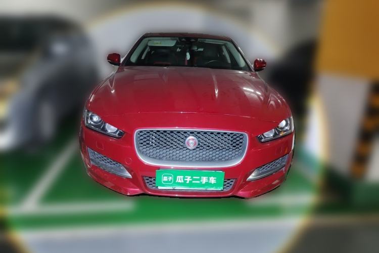 Used Jaguar XE 2017 2.0T 200 PS R-Sport Front