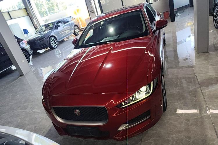 Used Jaguar XE 2017 2.0T 200 PS R-Sport Front
