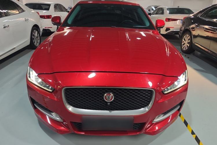 Used Jaguar XE 2017 2.0T 200 PS R-Sport Front